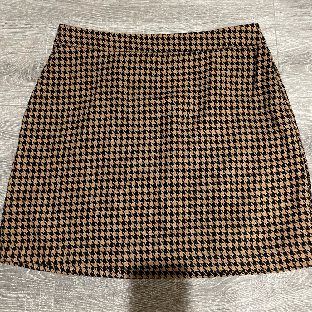 NWOT Nine West Skirt size Medium